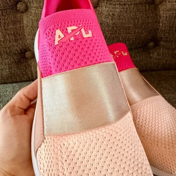 Free People APL Techloom Bliss Sneaker Mesh Pink Rose Dust size 8.5 - Picture 4 of 12